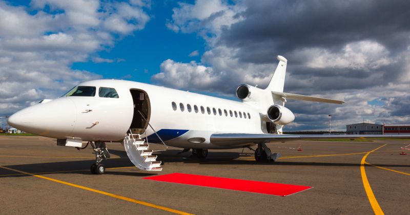 Private Aviation and F.B.O Limo Service by IQ Transportation in the Tri-State Area