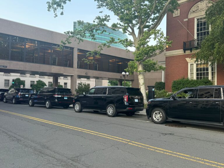 corporate limo service in Greenwich, CT