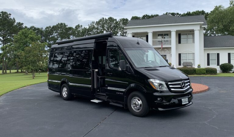 Funeral Limo Service in CT: A Dignified Journey with IQ Transportation