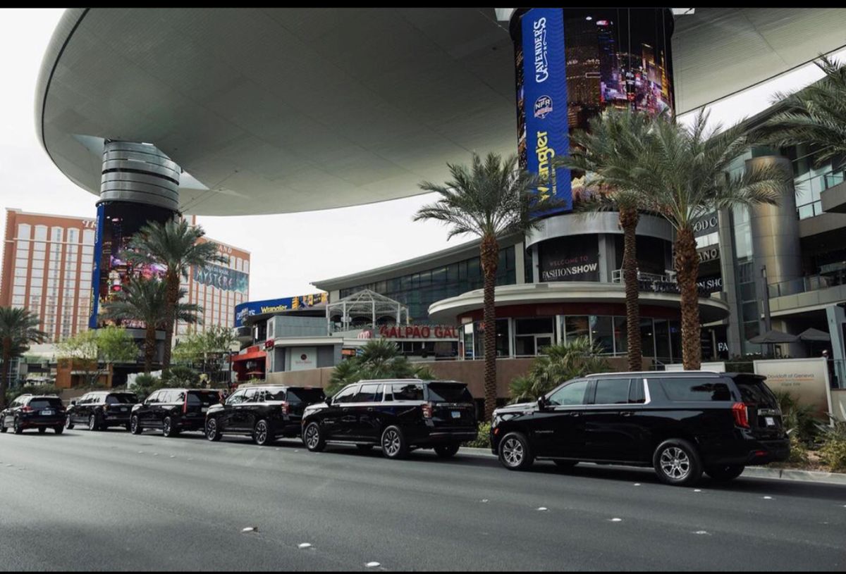Premium Bridgeport to JFK Airport Limo Services: Travel in Style & Comfort