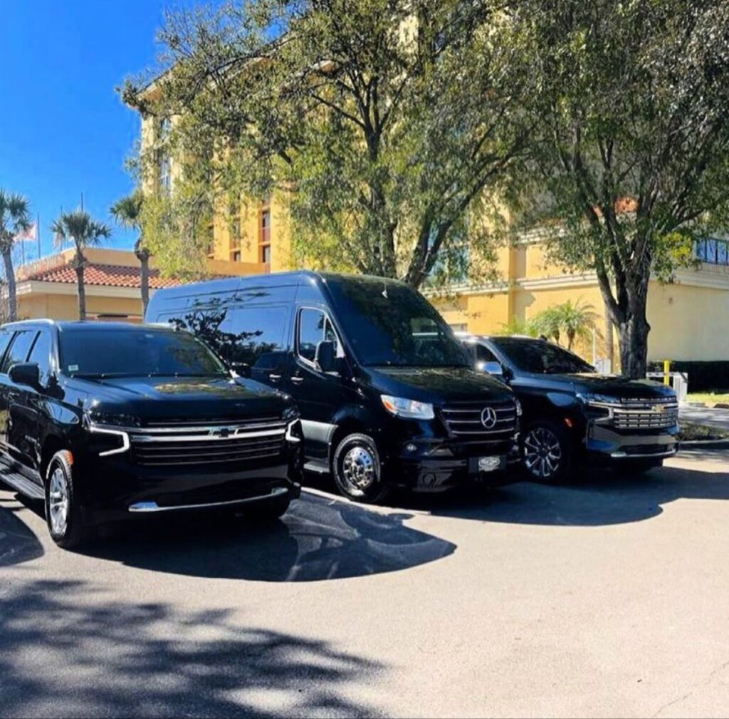 Chauffeur Service to Airport in CT | Luxury & Reliable Rides